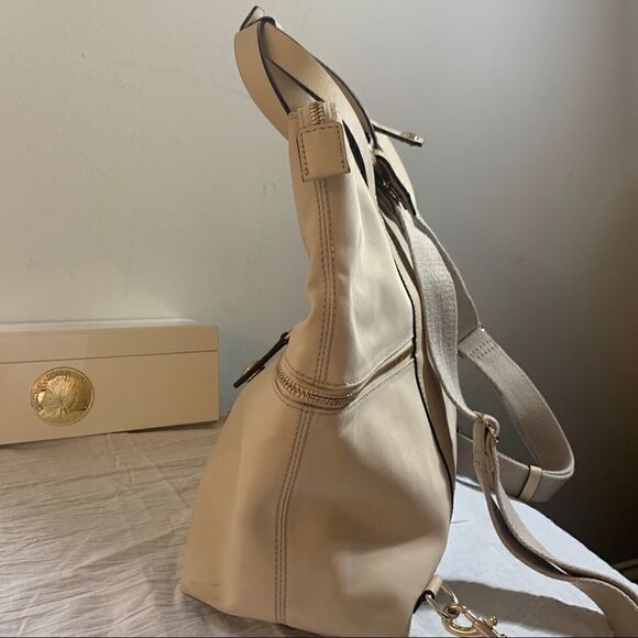 Henri Bendel Jetsetter Backpack/Bag - Large - Picture 9 of 15